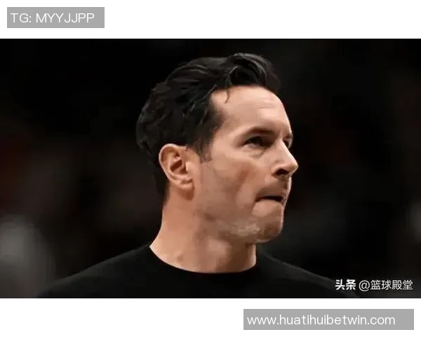 雷迪克称赞黄蜂进攻表现出色并分享防守策略调整经验